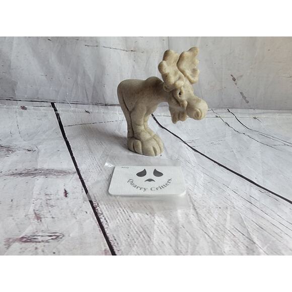 Misty Moose Figurine Quarry Critters Second Nature Design 4 1/4" Tall - Picture 1 of 8